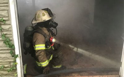 Friends and flashlights!