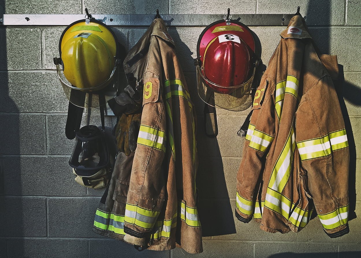 Civilian and military firefighters, still at high risk of cancer due to exposure to PFAS: New legislation for PFAS-free firefighter gear